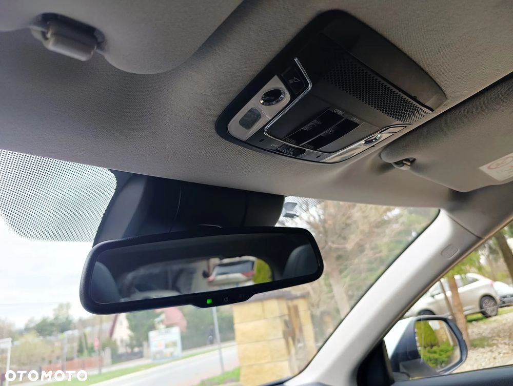 Honda HR-V 1.5 i-VTEC CVT Executive - 17