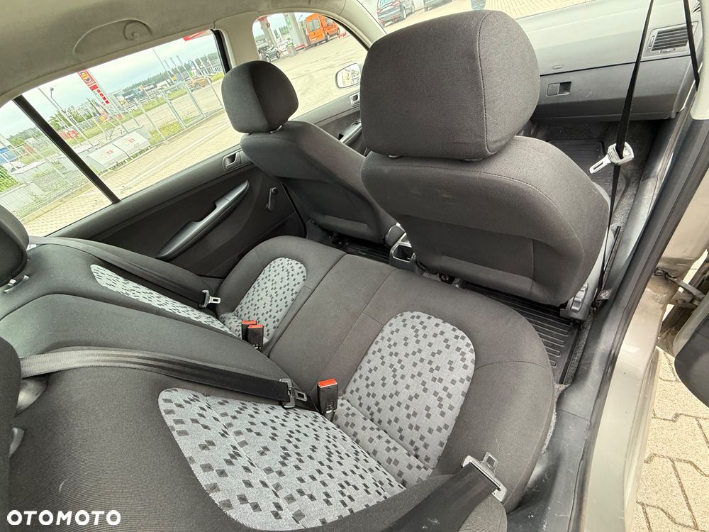Skoda Fabia 1.2 12V Ambiente - 13