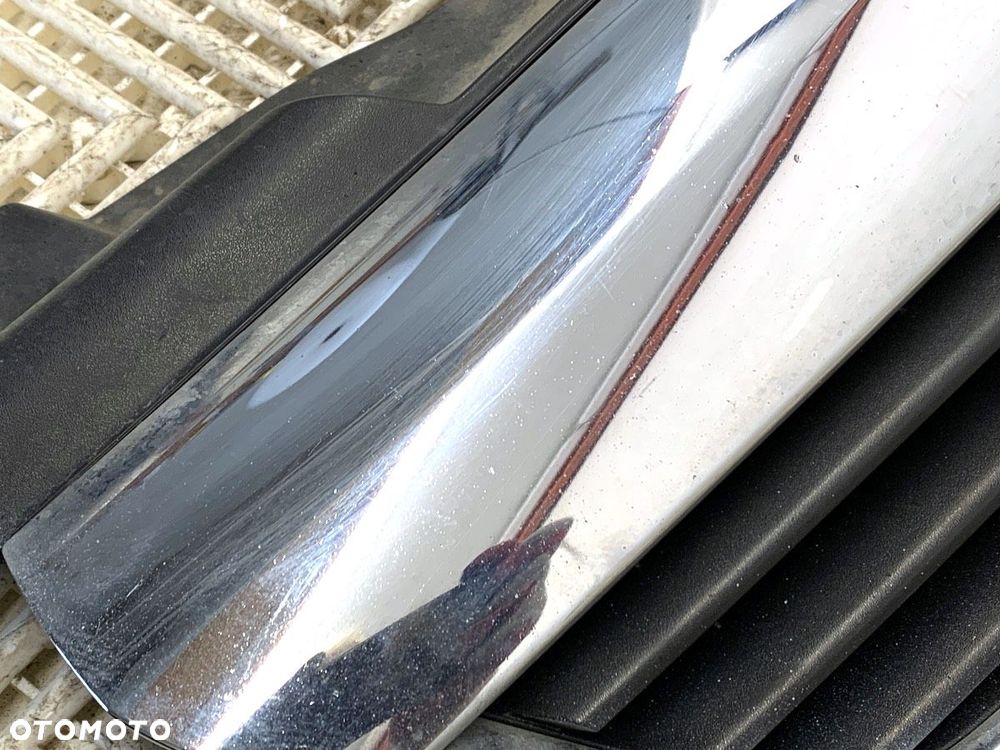 ATRAPA GRILL  OPEL ZAFIRA / ZAFIRA FAMILY B (A05) 2005 - 2019 1.9 CDTI VAN (M75) 110 kW [150 KM] - 3