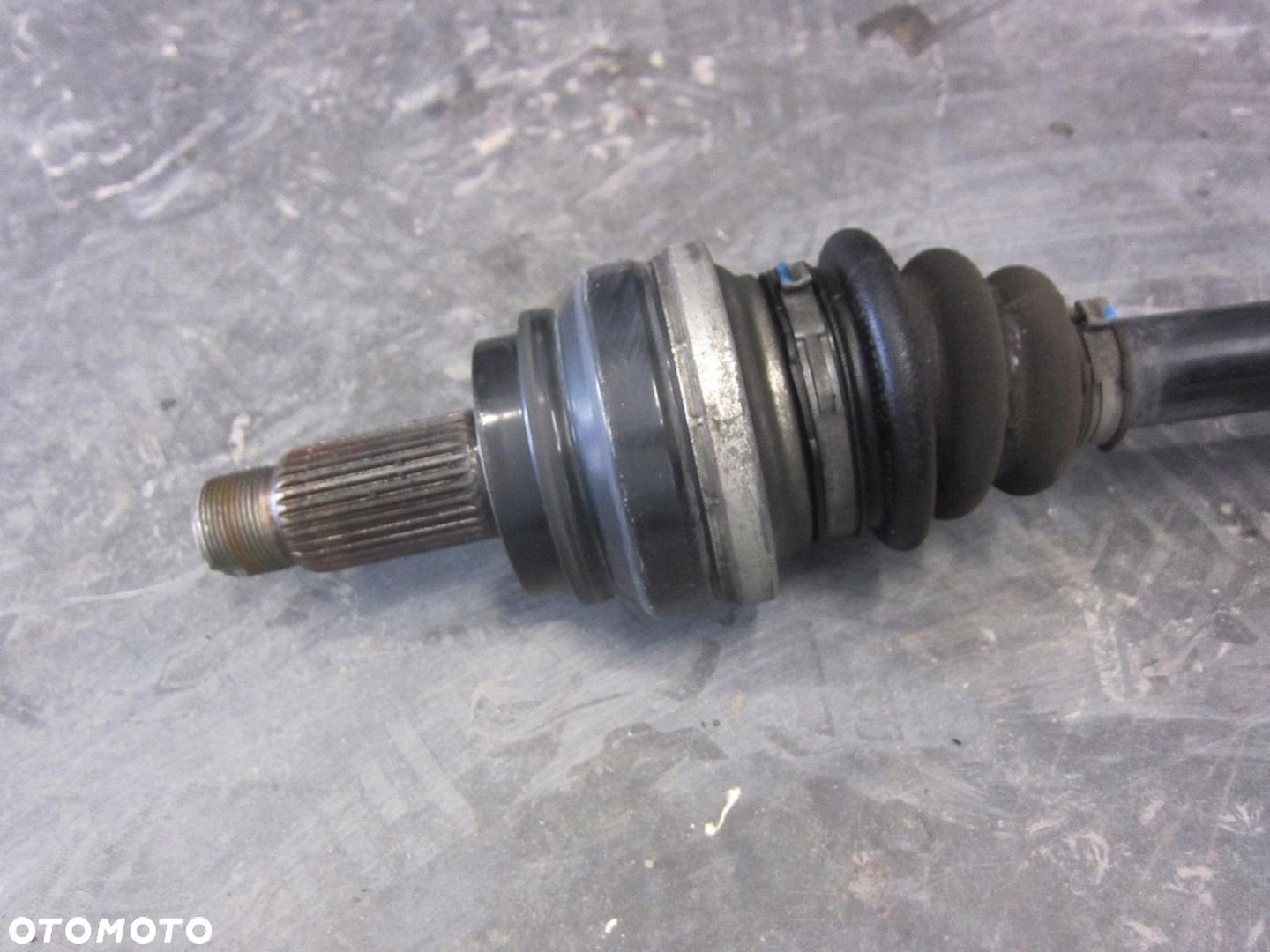BMW X3 F25 N20 PÓŁOŚ TYLNA TYŁ PRAWA LEWA 7598038 - 10