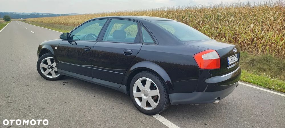 Audi A4 - 8