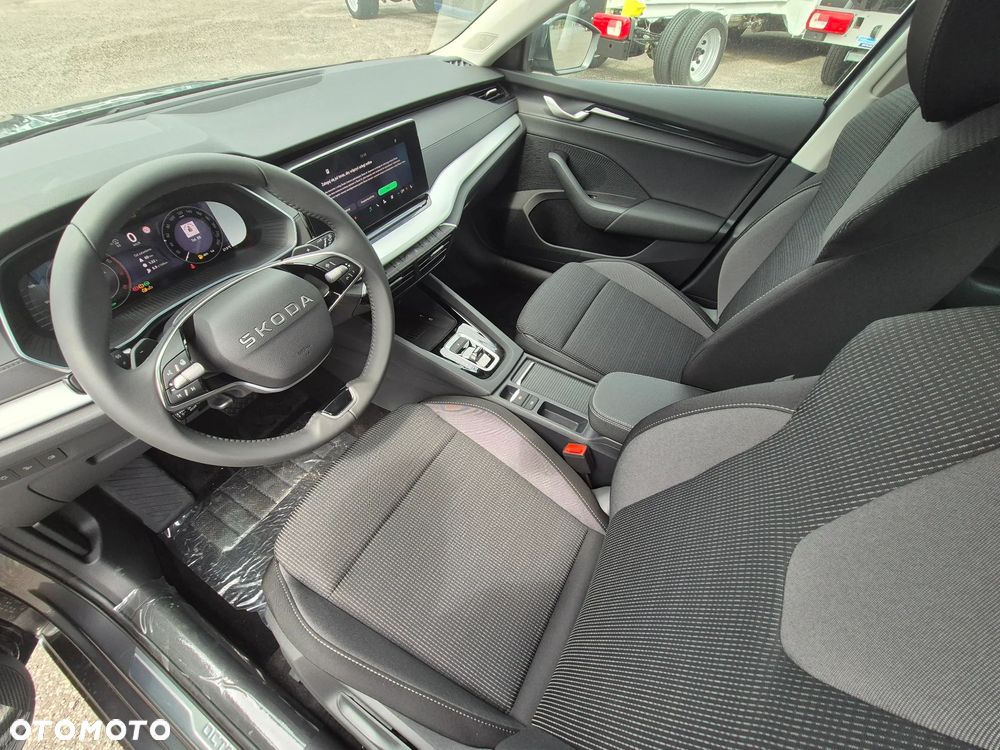 Skoda Octavia 2.0 TDI Sportline DSG - 12