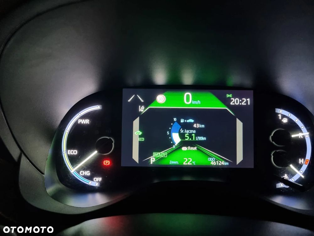 Toyota Yaris Cross - 15