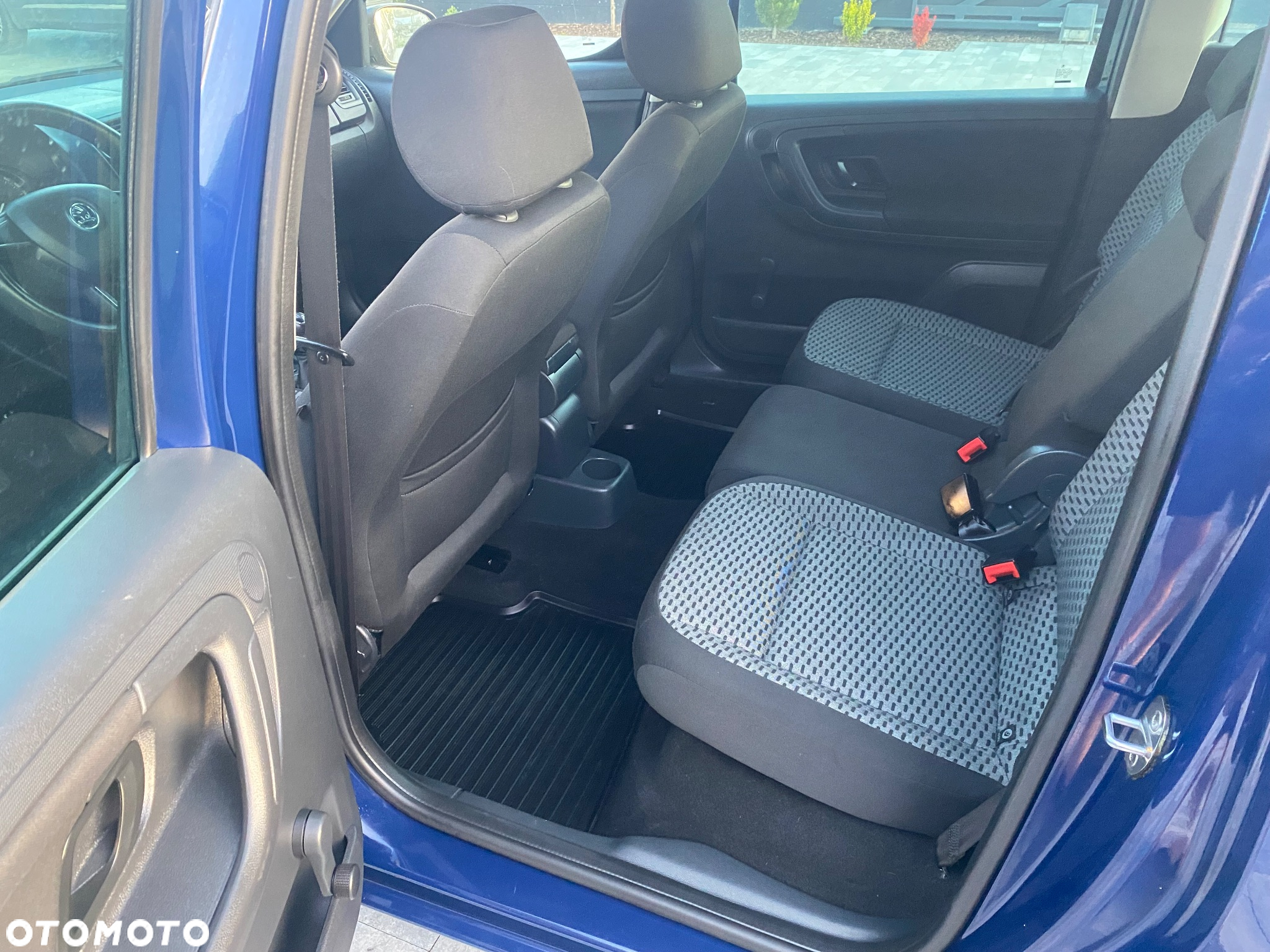 Skoda Roomster 1.4 16V Comfort - 8