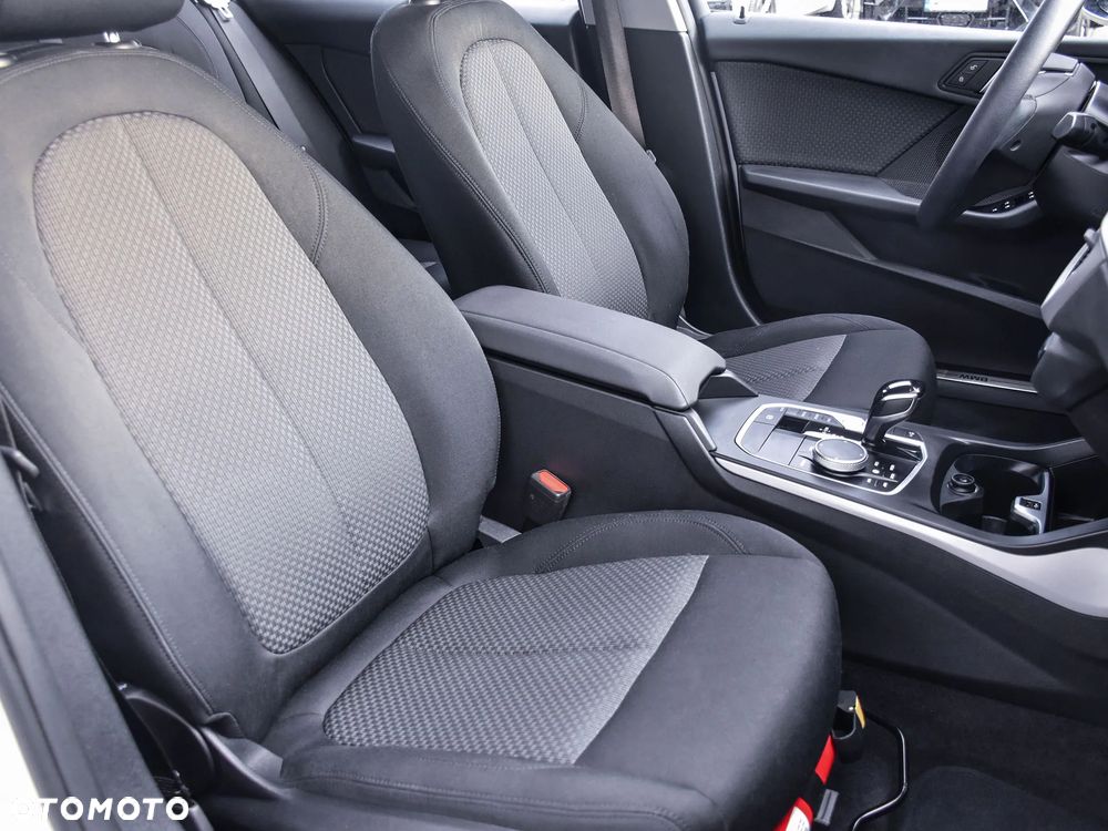 BMW Seria 1 118i Advantage - 4