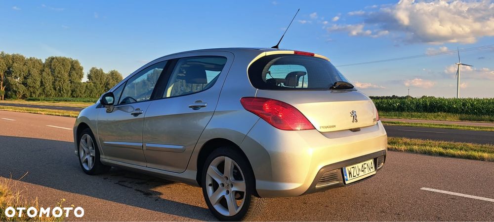 Peugeot 308 - 3