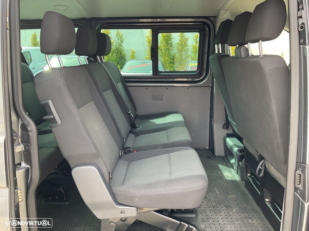 VW Transporter 2.0 TDI - 34