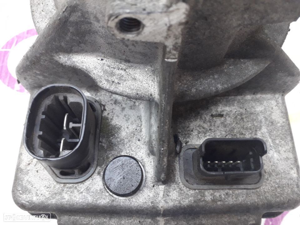Bomba Direcção Assistida Peugeot 308 1.6 HDi 109Cv de 2009 - Ref: 9686207180- NO120008 - 2