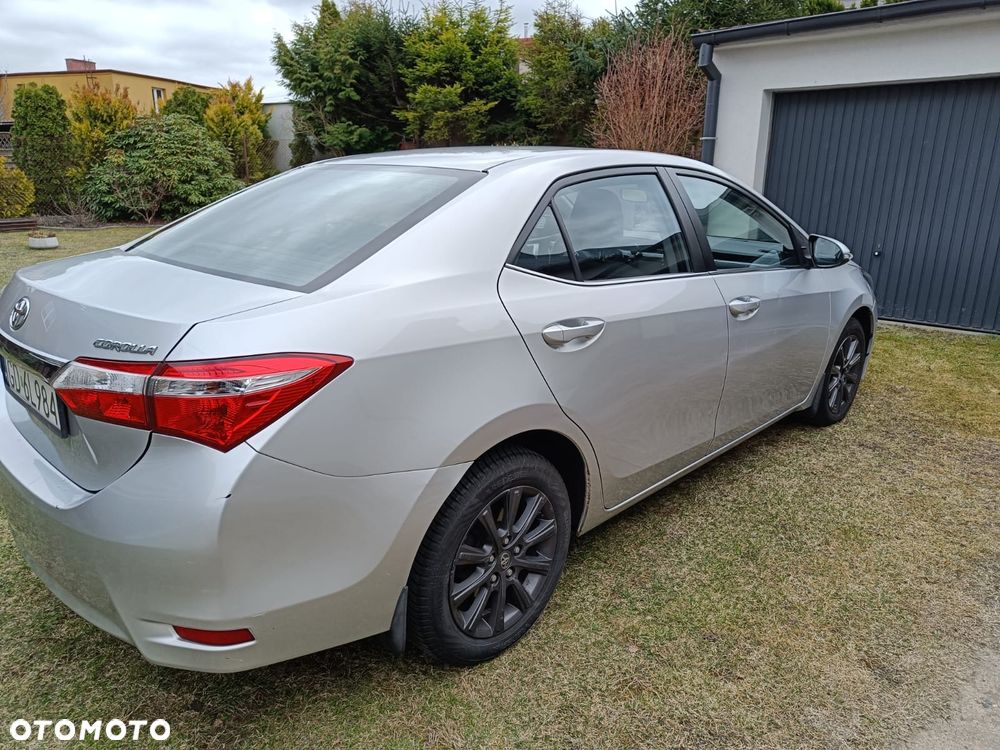 Toyota Corolla 1.6 Active - 4