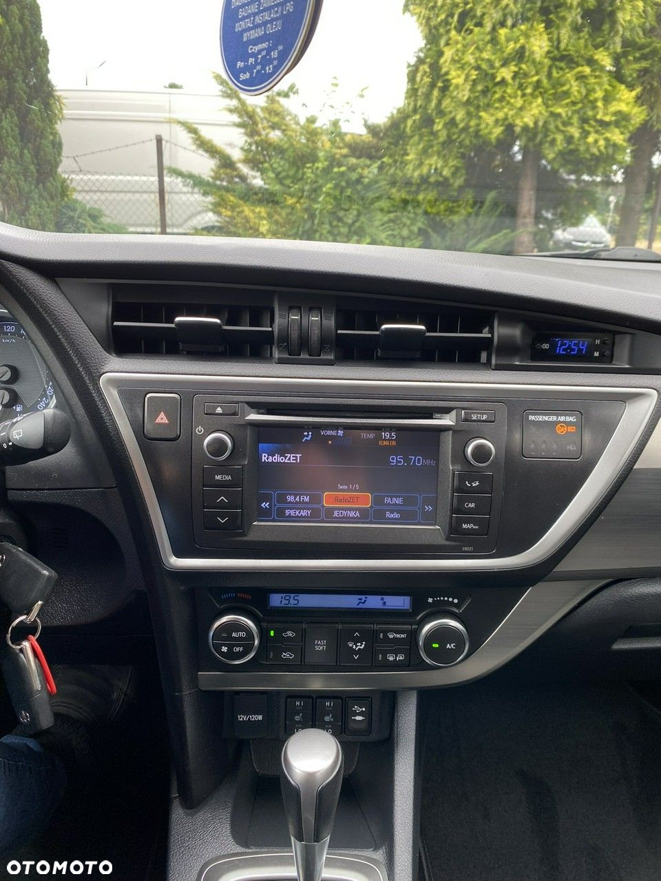 Toyota Auris - 25
