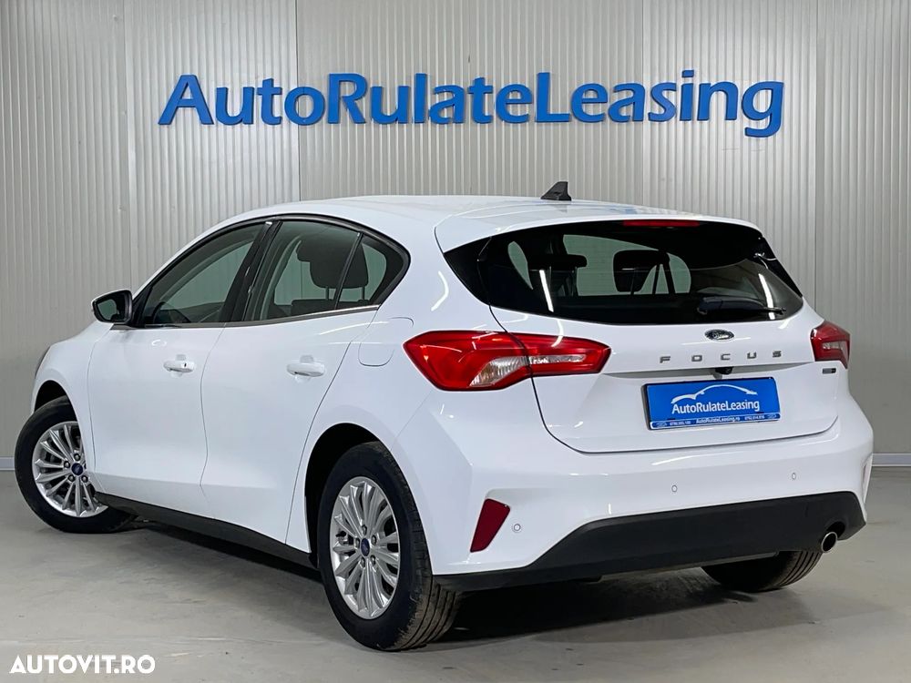 Ford Focus 1.0 EcoBoost MHEV Titanium - 4