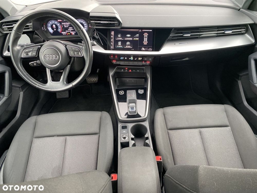 Audi A3 Sportback - 14