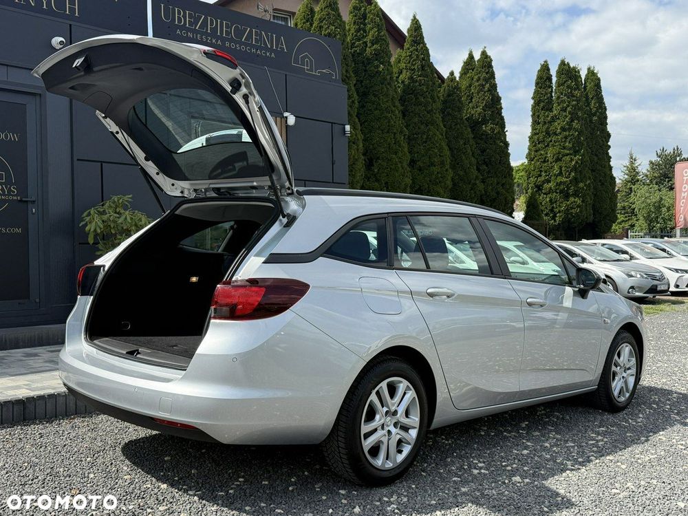 Opel Astra 1.2 T Edition S&S - 31