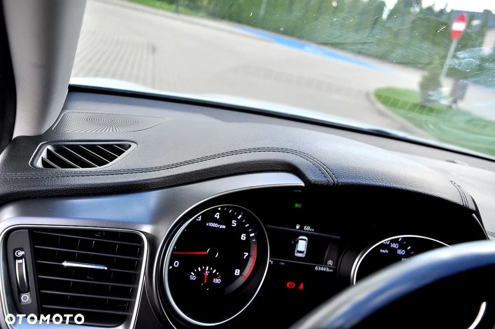 Kia Ceed 1.5 T-GDI Business Line Plus - 18