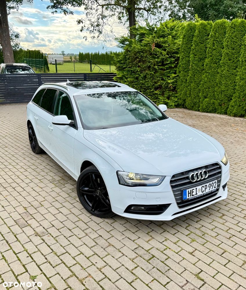 Audi A4 Avant - 1