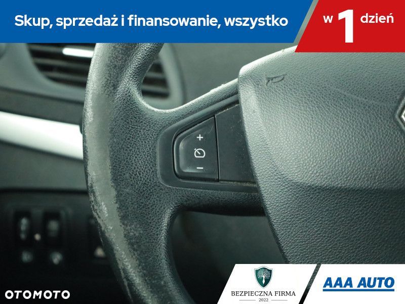 Renault Scenic - 18