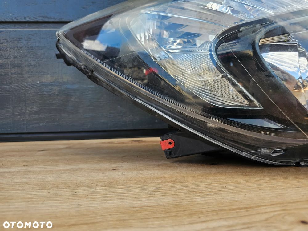 LAMPA PRAWA PRZEDNIA PRAWY PRZÓD SOCZEWKA OPEL MERIVA B 13253636 EUROPA ORYGINAŁ - 9