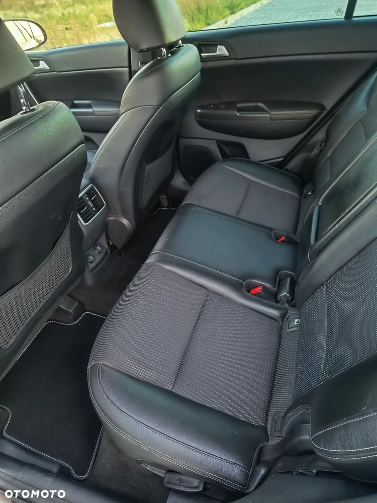 Kia Sportage 2,0 CRDI AWD Spirit - 8