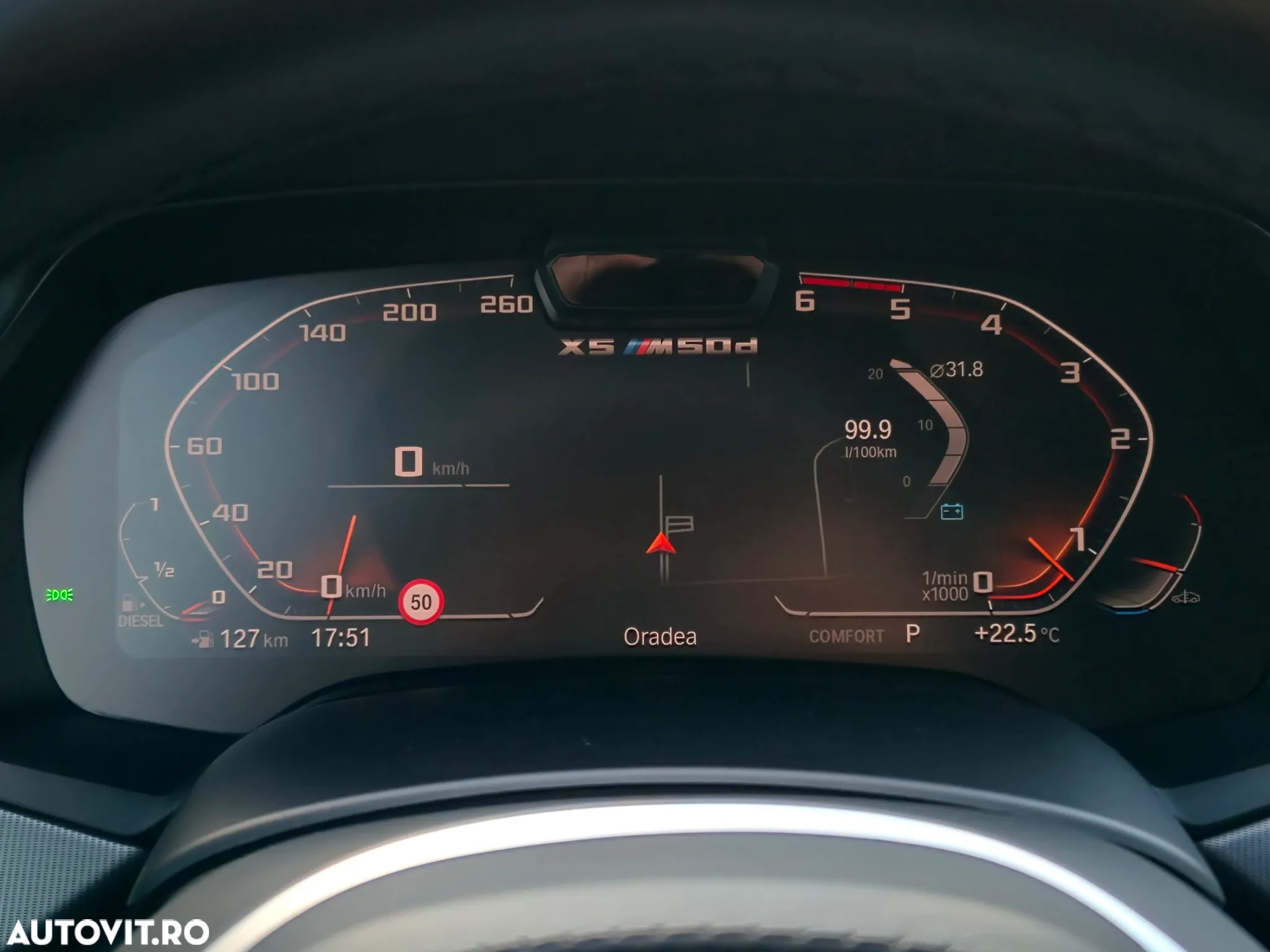 BMW X5 M M50d - 9