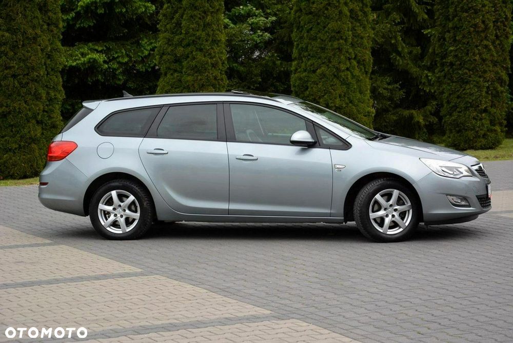 Opel Astra - 11