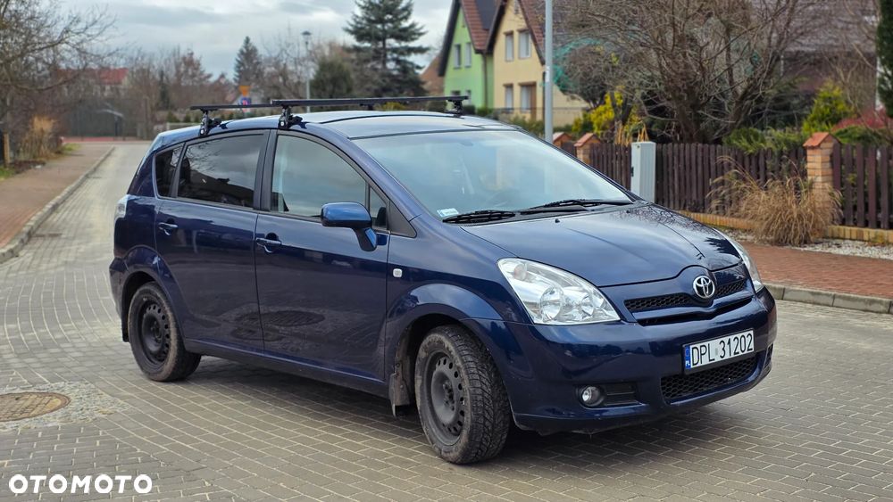 Toyota Corolla Verso - 1