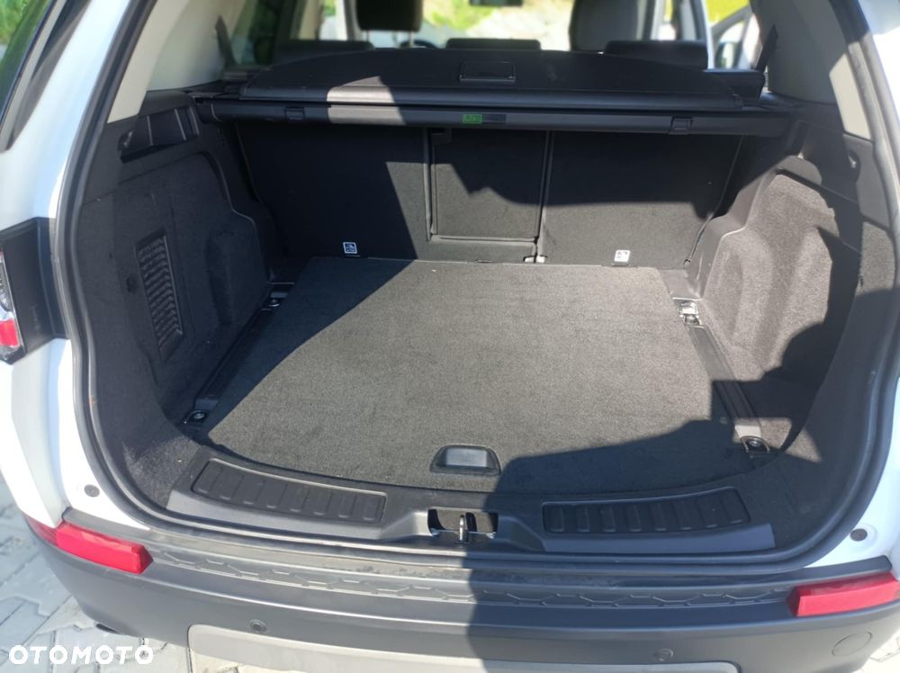 Land Rover Discovery Sport 2.0 TD4 HSE - 9