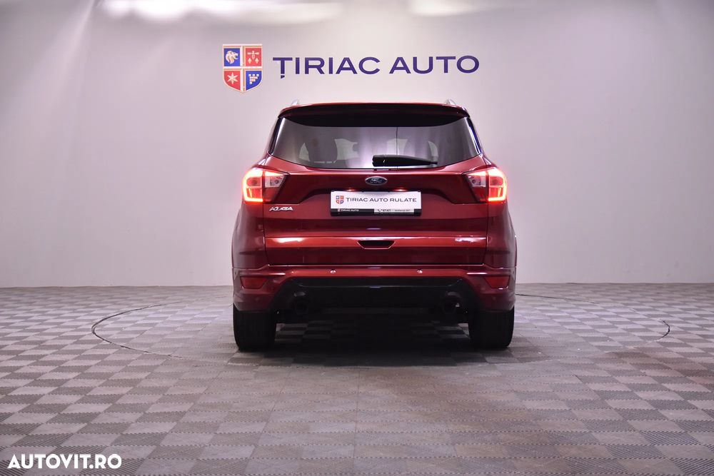 Ford Kuga - 6