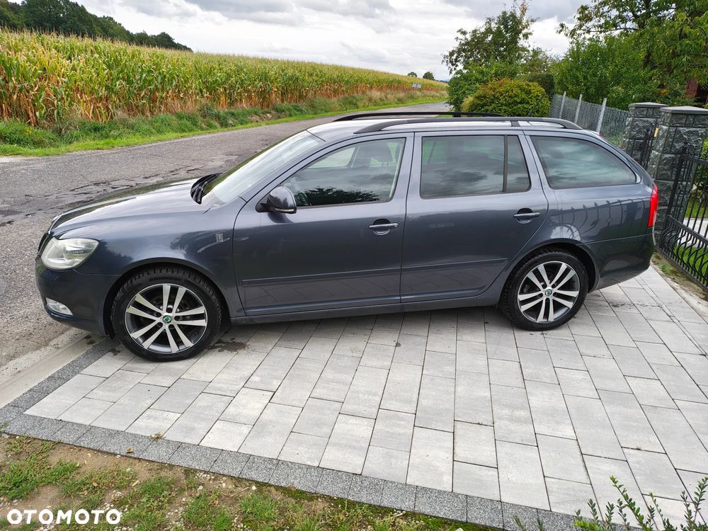 Skoda Octavia - 2