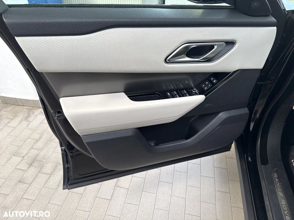 Land Rover Range Rover Velar - 15