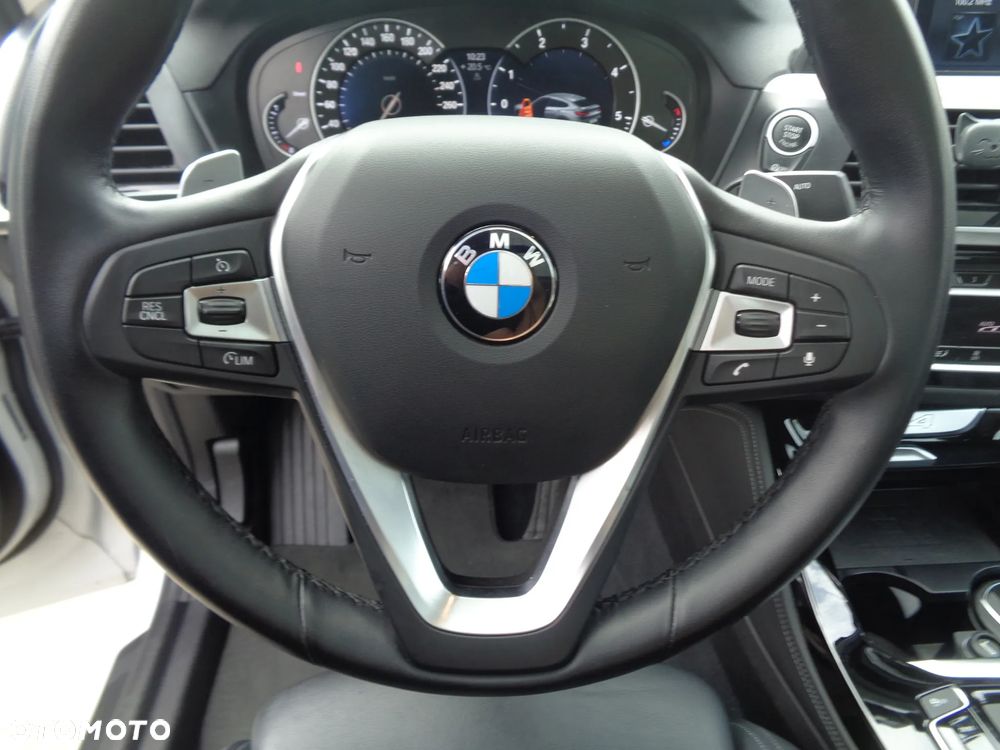 BMW X4 xDrive20d Business Edition sport - 11
