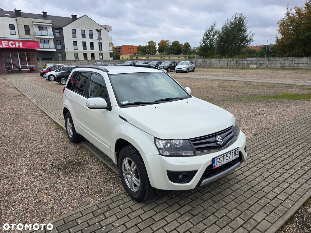 Suzuki Grand Vitara 2.4 Premium - 4