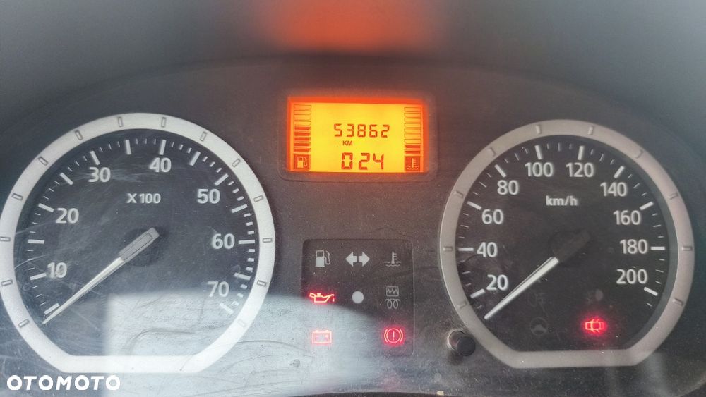 Dacia Logan - 8