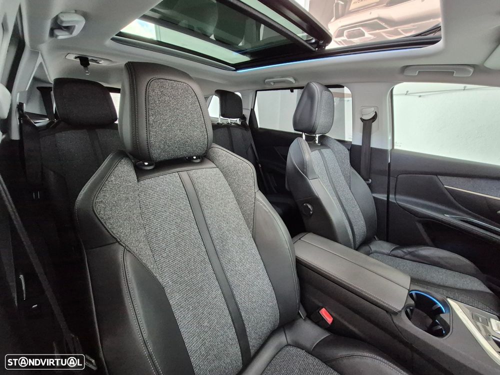 Peugeot 5008 1.5 BlueHDi Allure Pack EAT8 - 23
