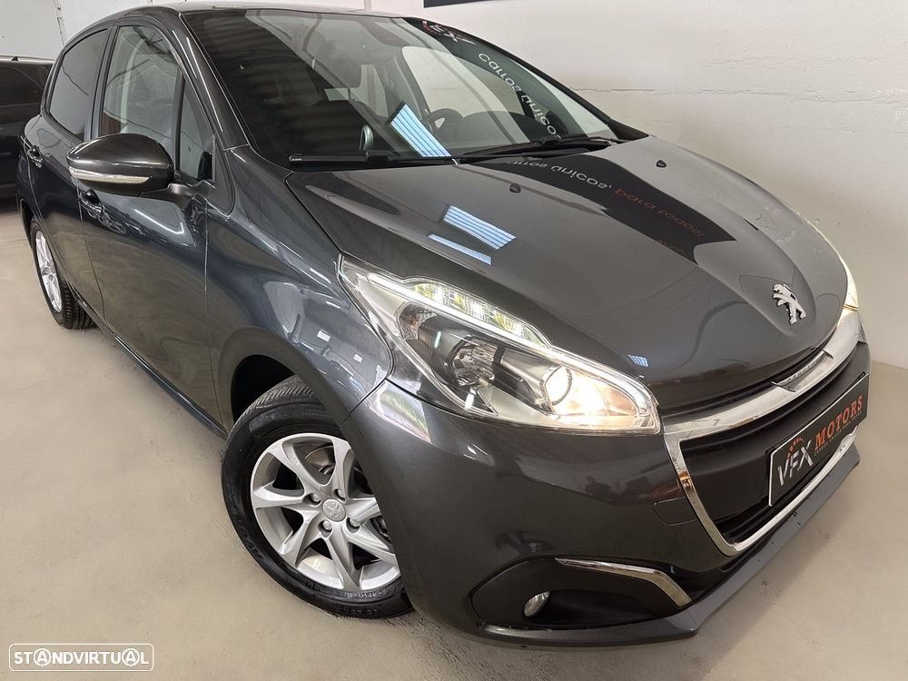 Peugeot 208 1.2 PureTech Style - 28