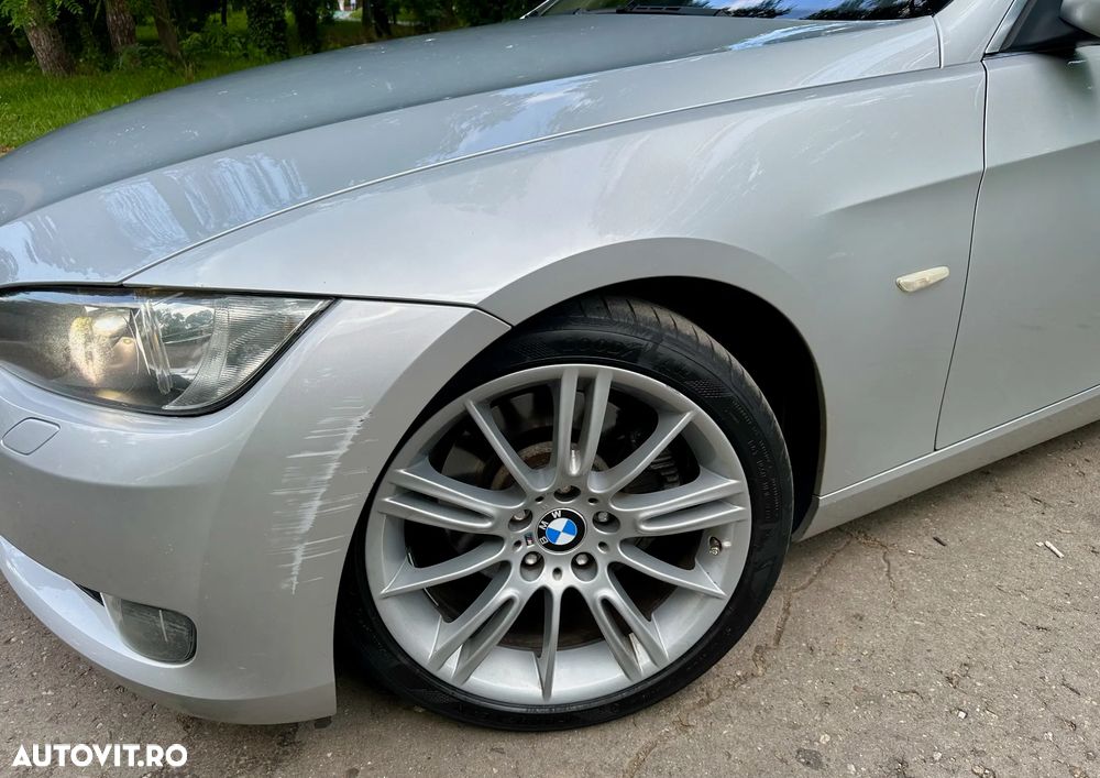 BMW Seria 3 325i - 17