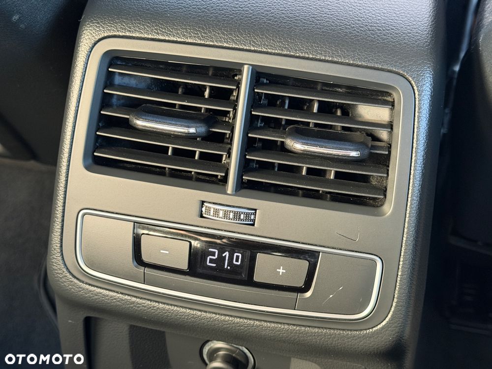 Audi A4 Limousine - 37