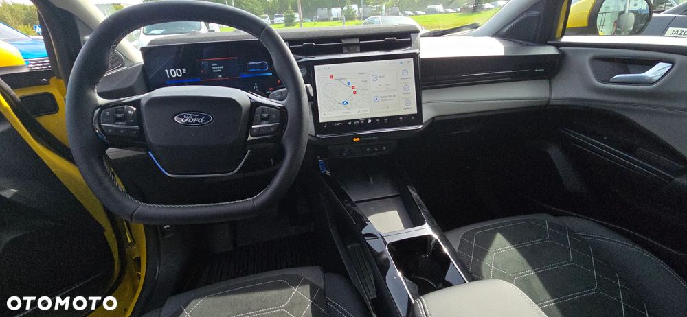 Ford Puma 43.6 kWh Premium - 11