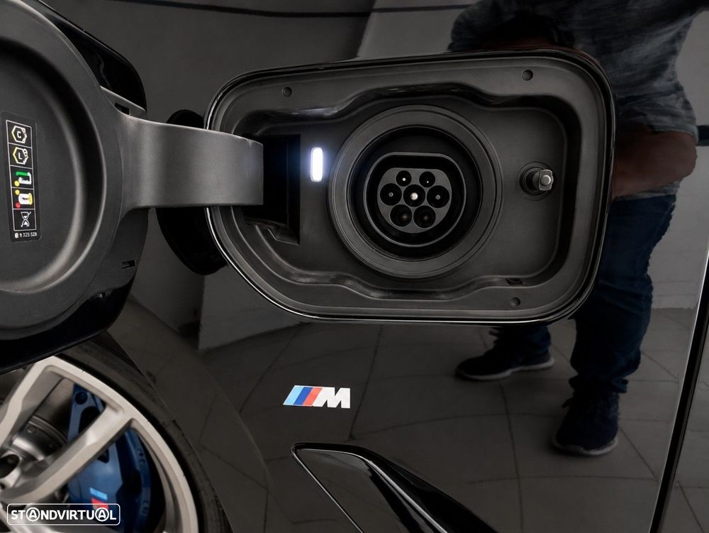 BMW 530 e iPerformance Pack M - 29