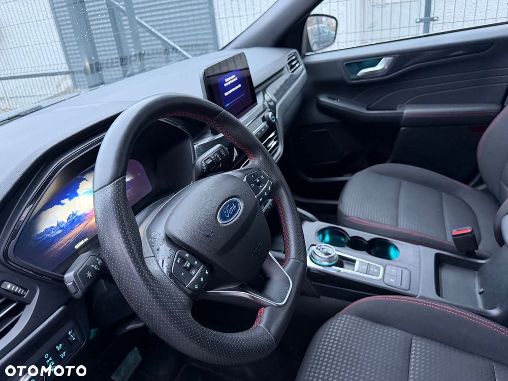 Ford Kuga 2.5 Duratec FHEV TITANIUM X - 24