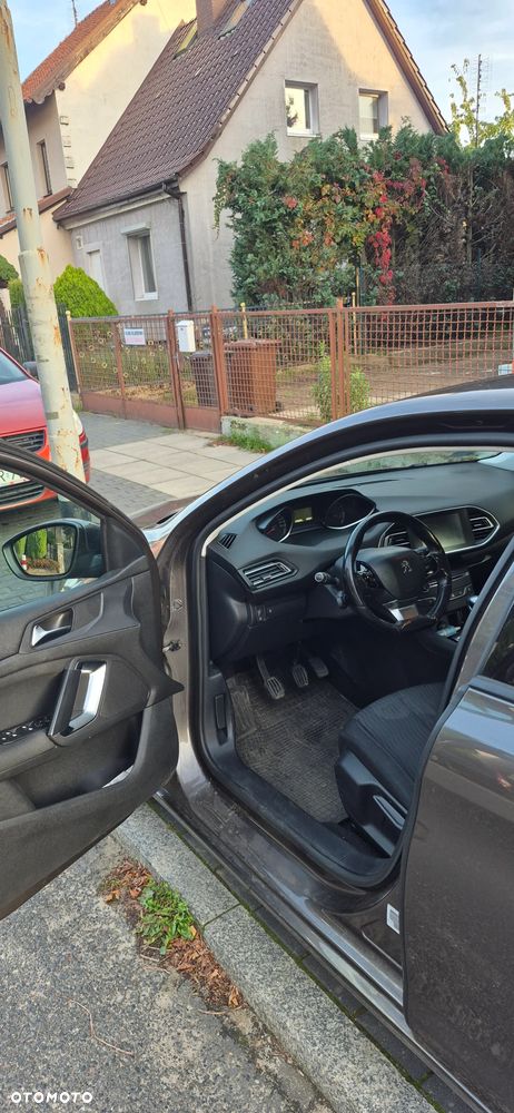 Peugeot 308 1.6 THP Active - 16