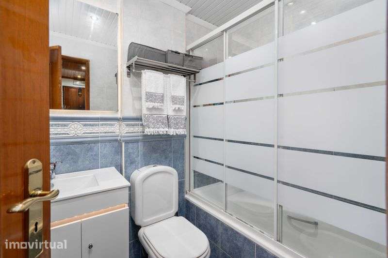 Apartamento T2, no Laranjeiro, Almada. - Grande imagem: 5/12