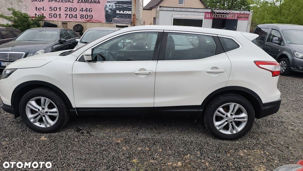 Nissan Qashqai 1.2 DIG-T N-Vision - 8