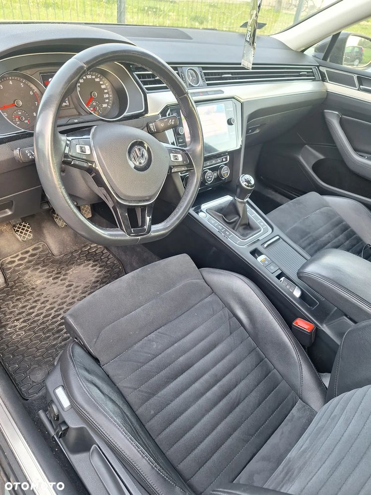 Volkswagen Passat 1.8 TSI BMT Highline - 7