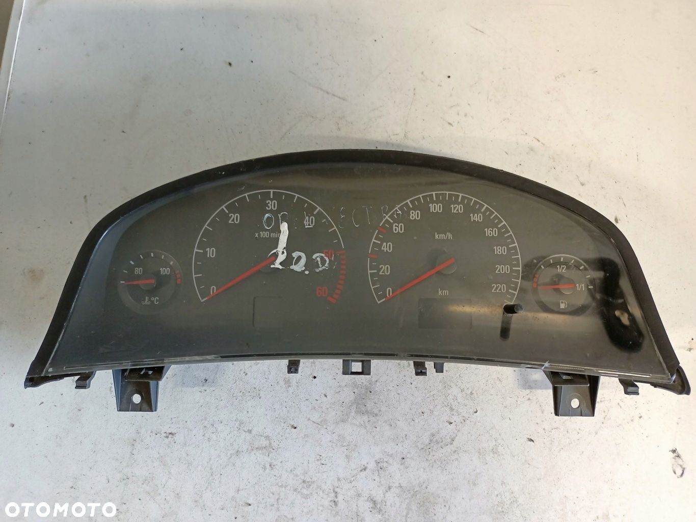 LICZNIK OPEL VECTRA C 09180287WT - 1