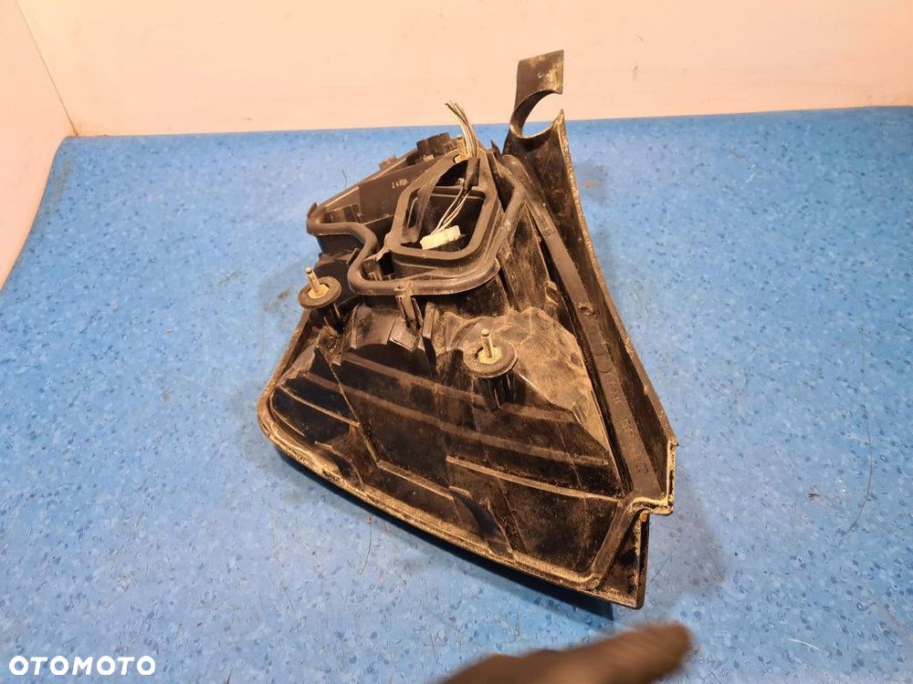 FIAT STILO I 3D LAMPA TYŁ PRAWA ZEWNĘTRZNA - 7