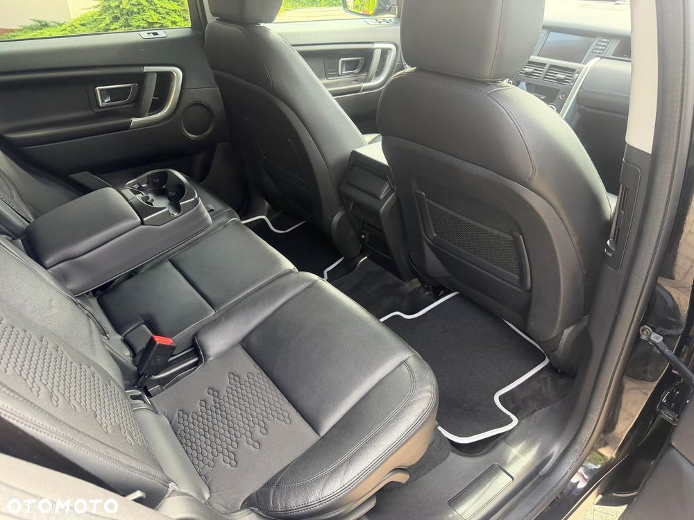Land Rover Discovery Sport D150 - 15