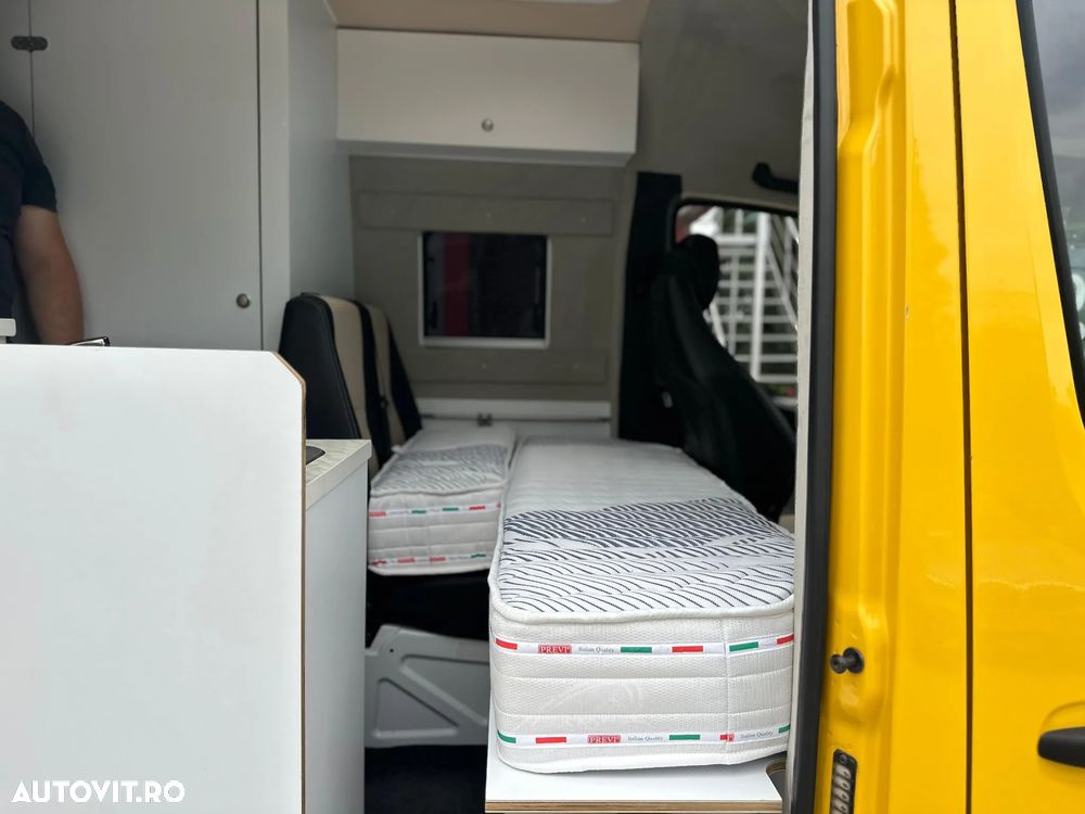 Mercedes-Benz Sprinter - 39