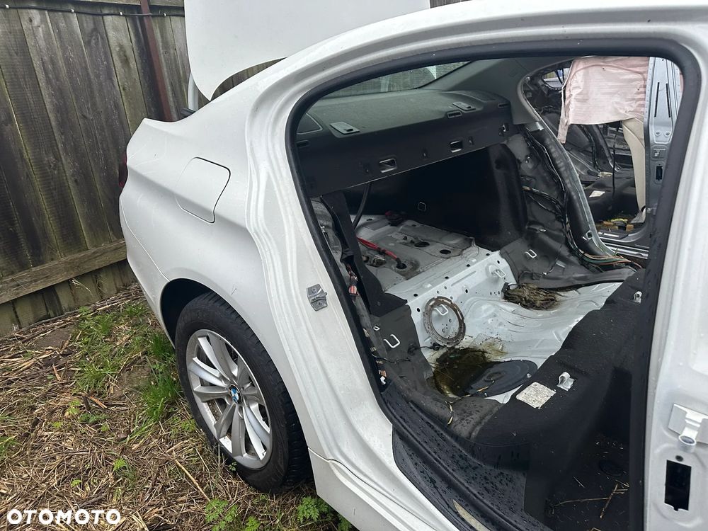 BMW 5 F10 ĆWIARTKA WANNA BŁOTNIK LEWY PRAWY TYŁ - 1