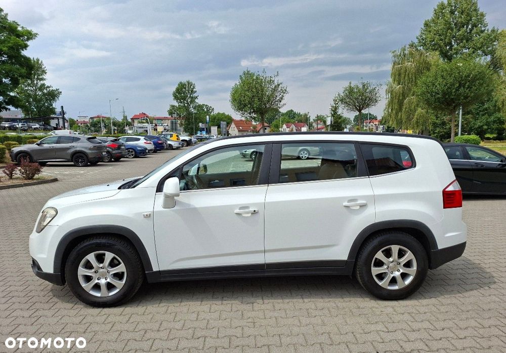 Chevrolet Orlando - 13
