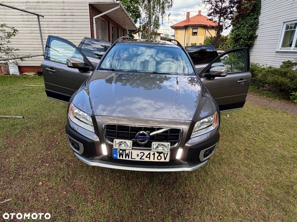 Volvo XC 70 - 2